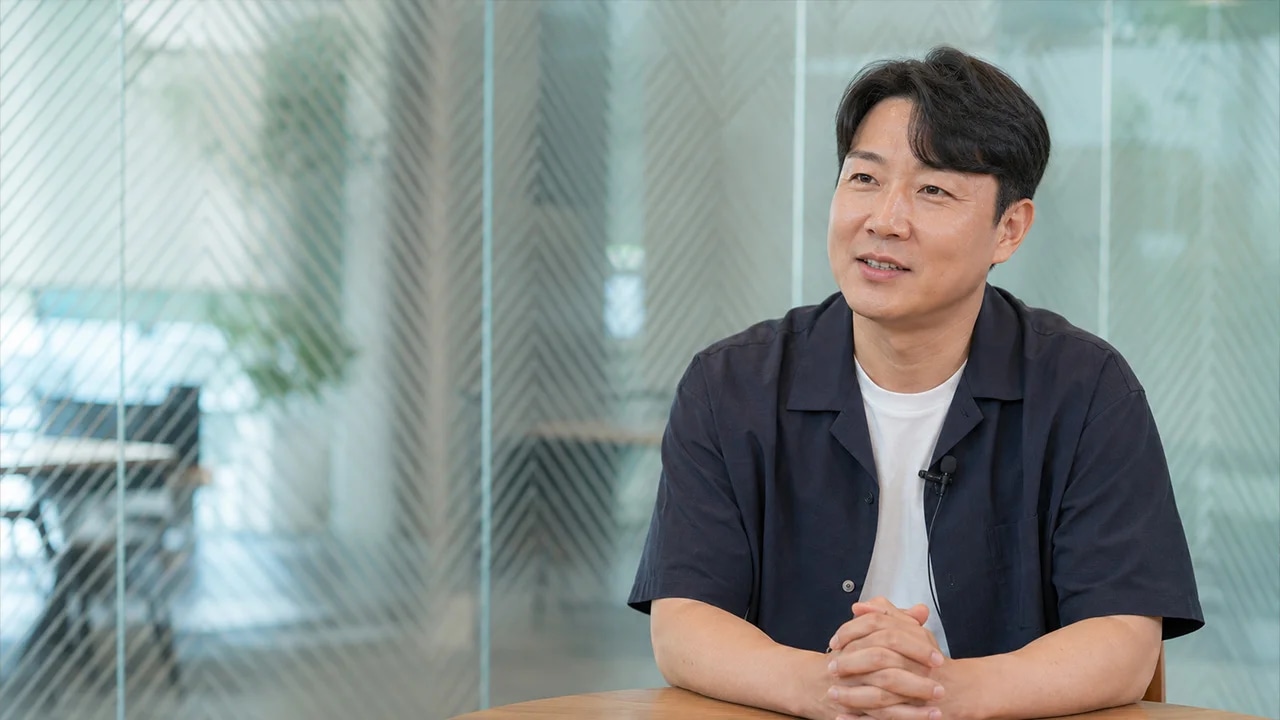 중소기업 대표님 인터뷰 사진