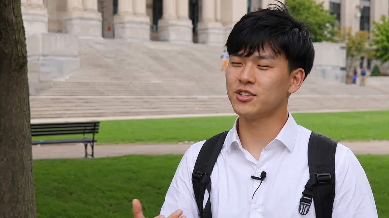 직장인 인터뷰 사진